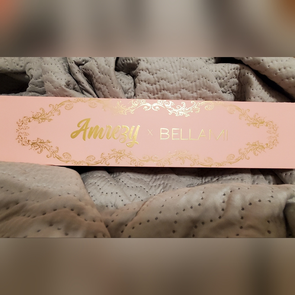 Amrezy x Bellami Pink and Gold Box